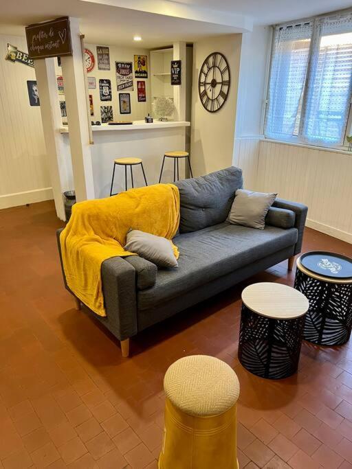 Dole : L Atelier Des Reves Apartment Ngoại thất bức ảnh