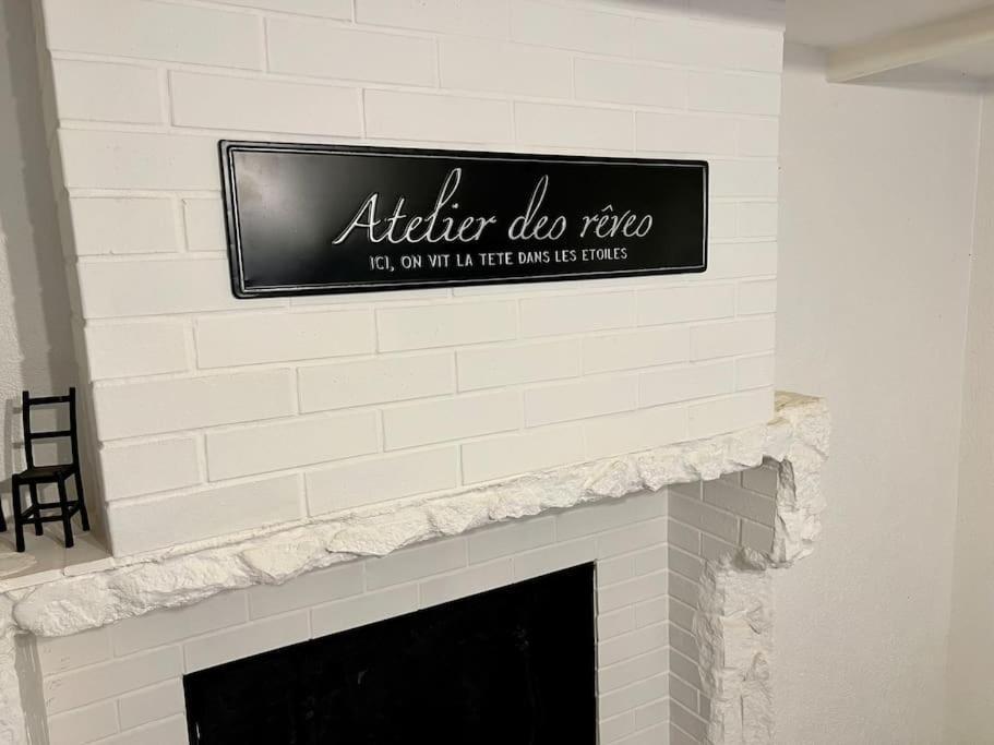 Dole : L Atelier Des Reves Apartment Ngoại thất bức ảnh